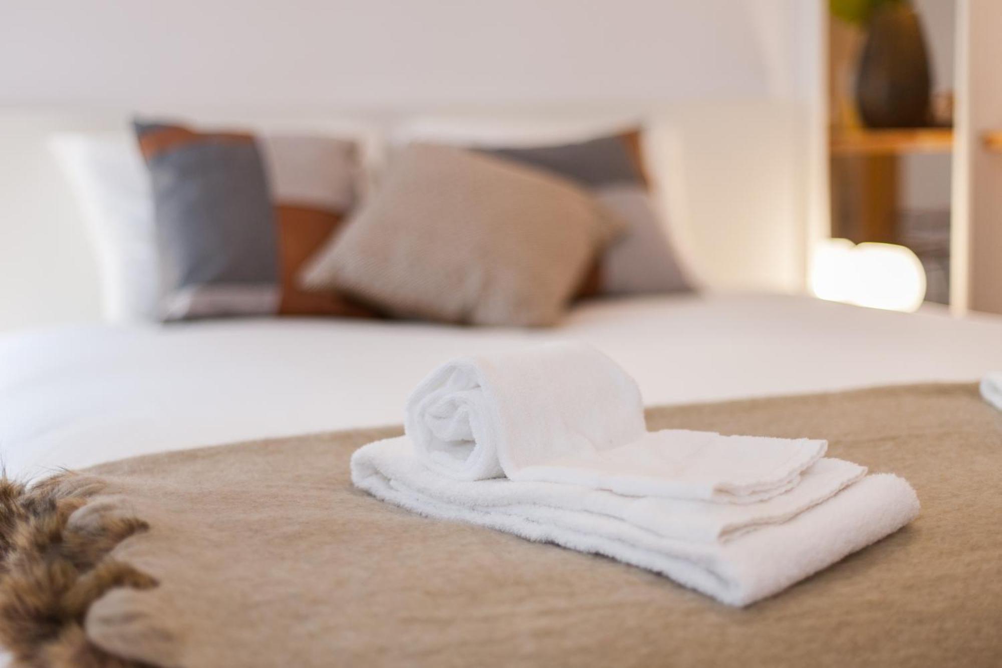 Martim Moniz Studio Apartments - By Lu Holidays Lisboa Exteriör bild