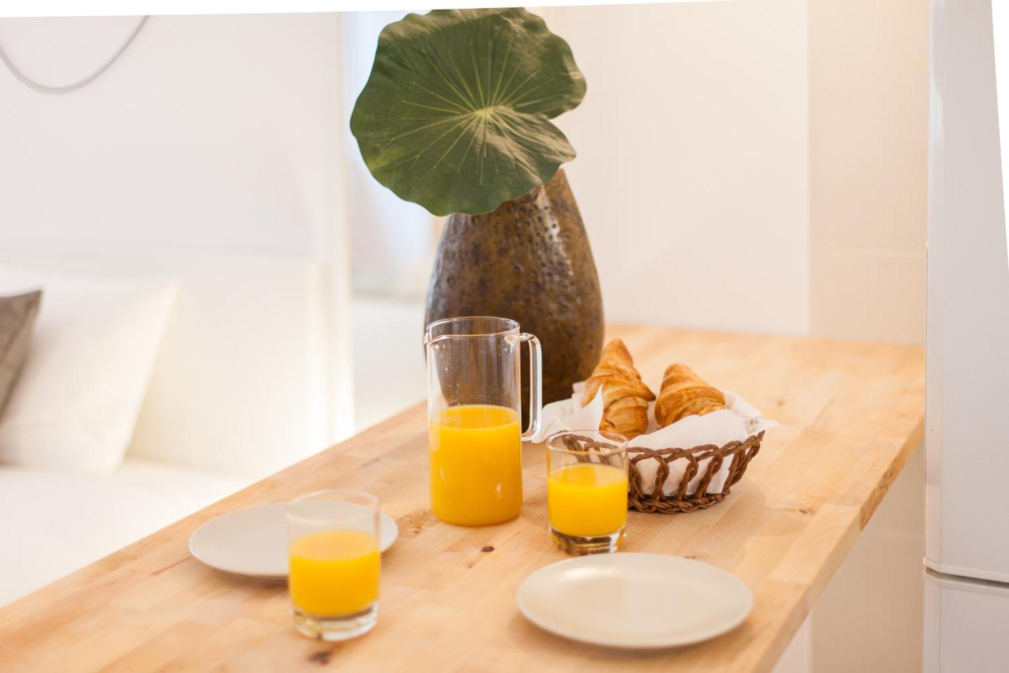 Martim Moniz Studio Apartments - By Lu Holidays Lisboa Exteriör bild