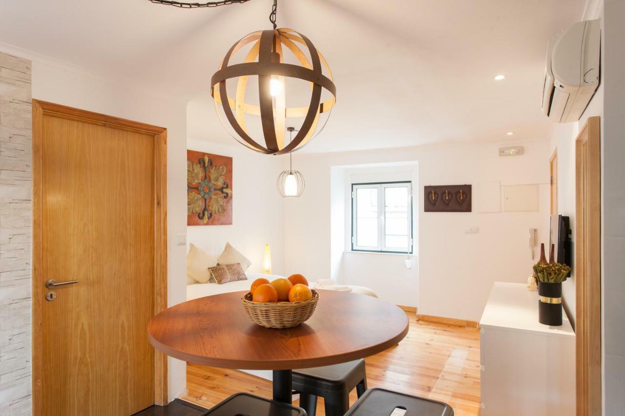 Martim Moniz Studio Apartments - By Lu Holidays Lisboa Exteriör bild