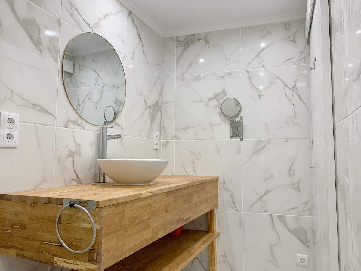 Martim Moniz Studio Apartments - By Lu Holidays Lisboa Exteriör bild
